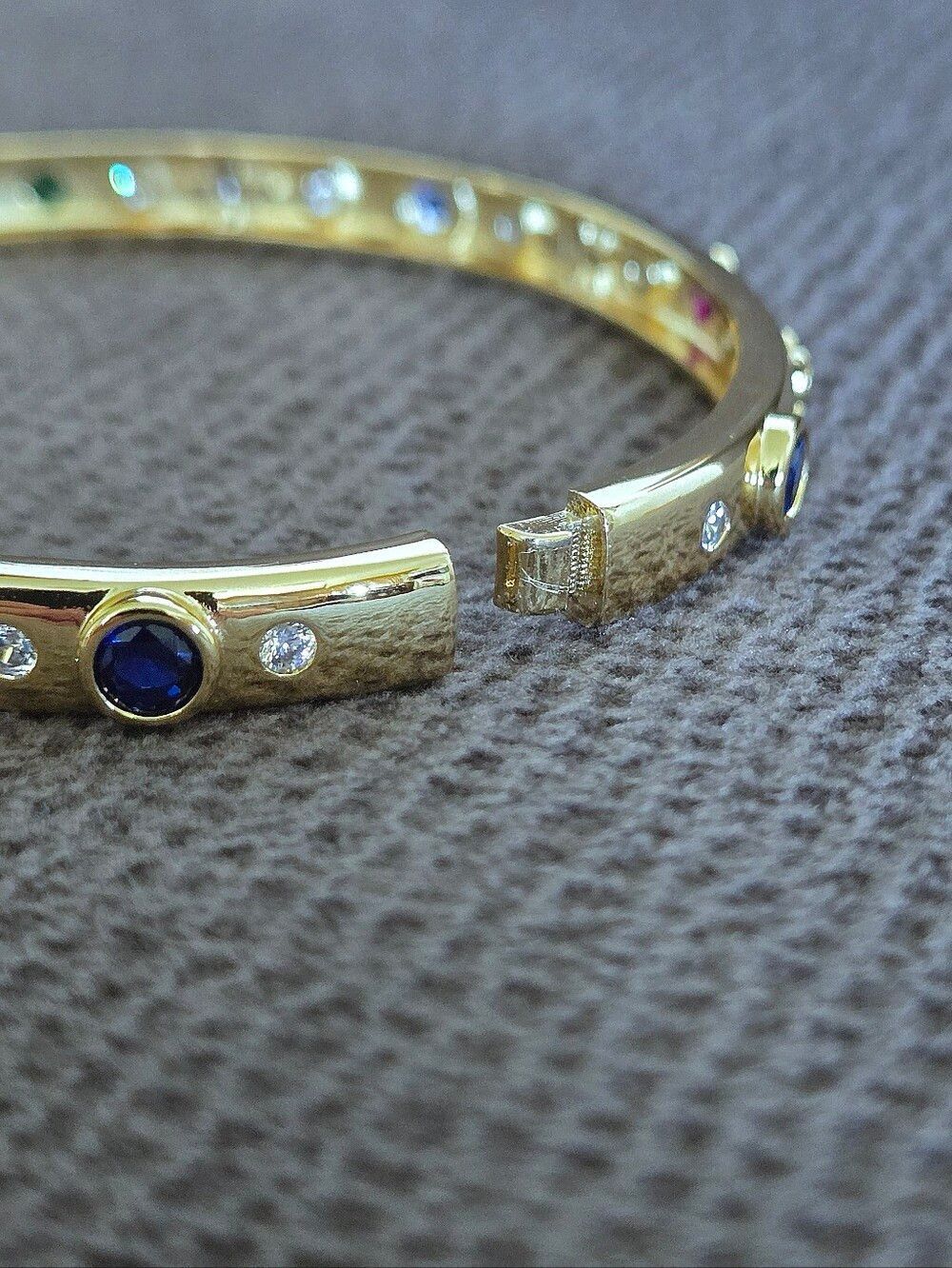 Zeyzey Thin Gold💛 Hinged Bracelet with Cubic Zirconias💎 - NWT - Picture 11 of 16